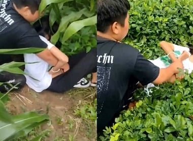 Vídeo Vu Khanh Linh usa vibrador